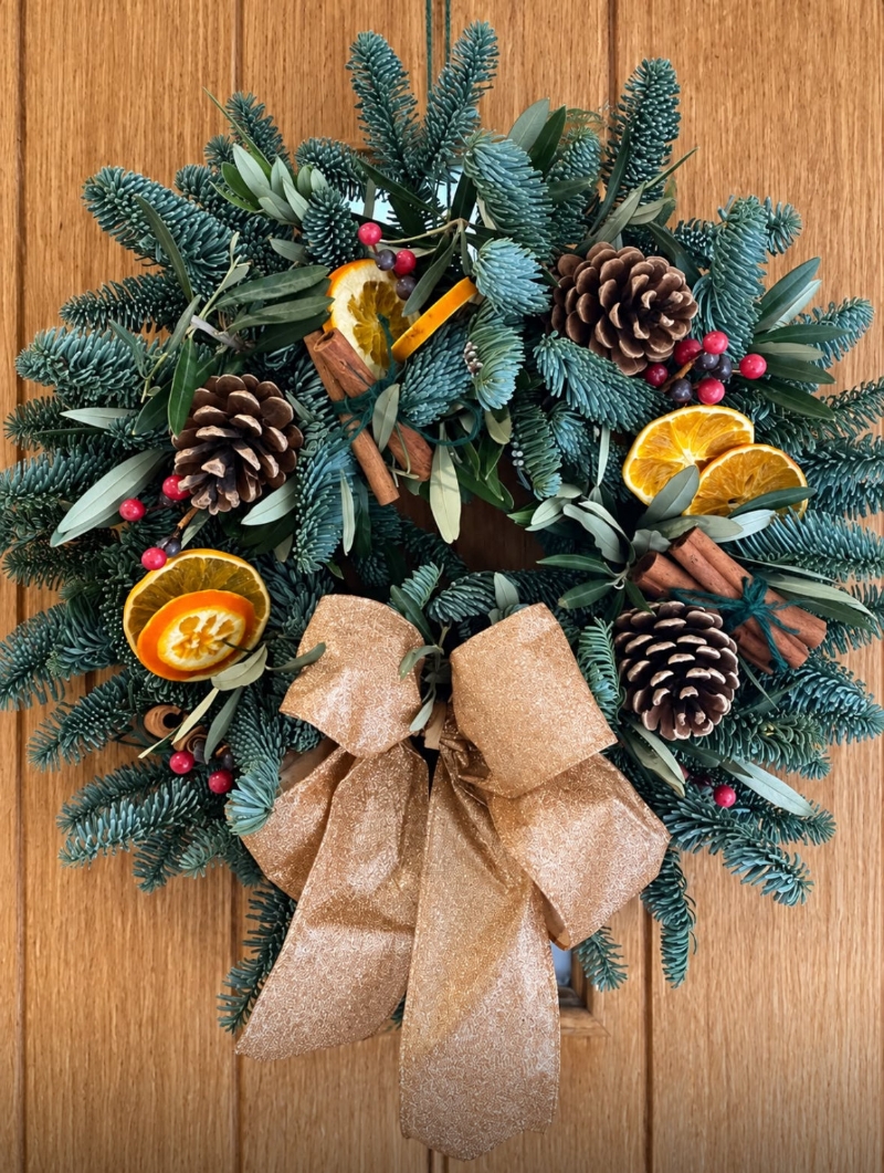 Traditional Florist choice Wreath